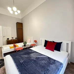 Baross With Convenience And Style Homestay szállás